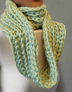 FeniCrochet- Echarpe Le vert vivant - FeniCrochet