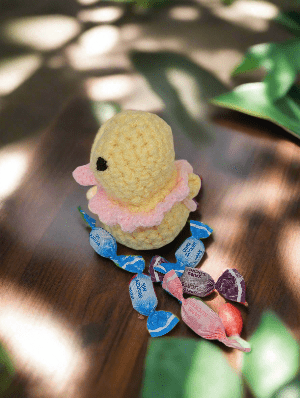 Petit Poussin de Pâques au Crochet De FeniCrochet– - FeniCrochet