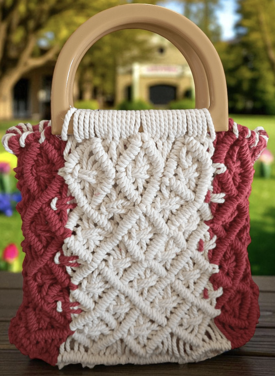 Sac à main « Brique Ivoire » en macramé – FeniCrochet 3 Sac à main en macramé rouge